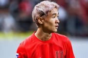 韦世豪在社媒上宣布与成都蓉城解约，转投德甲沙尔克04被辟谣